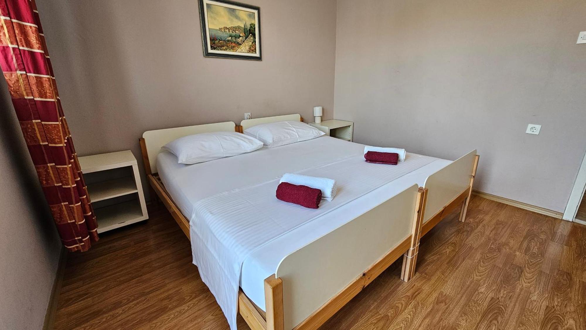 Apartma Ana B *